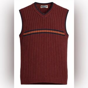 Vintage Express Men's Burgundy Ribbed V-Neck Sweater Vest Size Medium